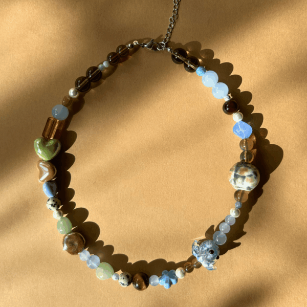 Naszyjnik niezapominajka - zielona z ceramiką, serduszkami, jaspisem i ośmiorniczką