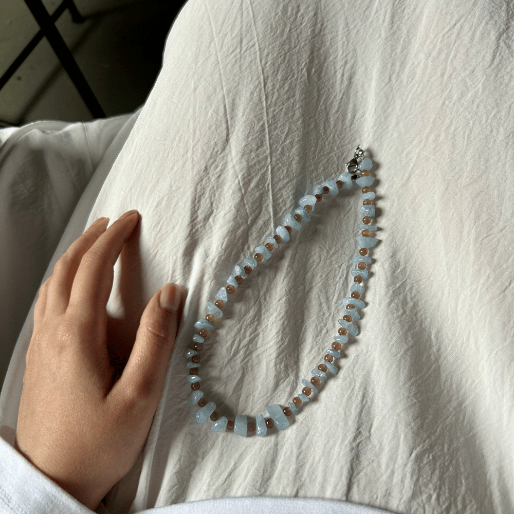 Naszyjnik z akwamarynowego jadeitu i szkła - chocker - obrazek 4