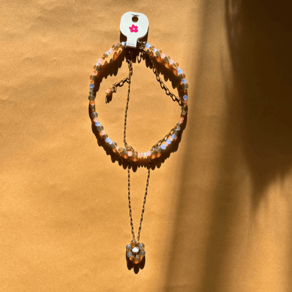 Zestaw naszyjników – szkło & złoty łańcuszek z kwiatkiem