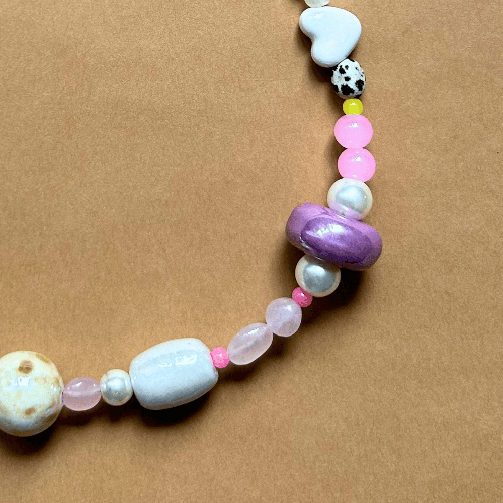 Naszyjnik niezapominajka - perła - róż/fiolet - obrazek 2