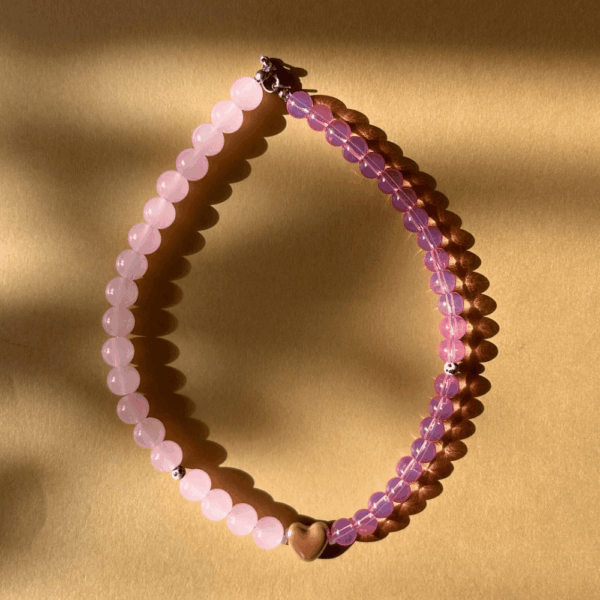 Szklany naszyjnik z ceramicznym serduszkiem i jaspisem dalmatyńskim