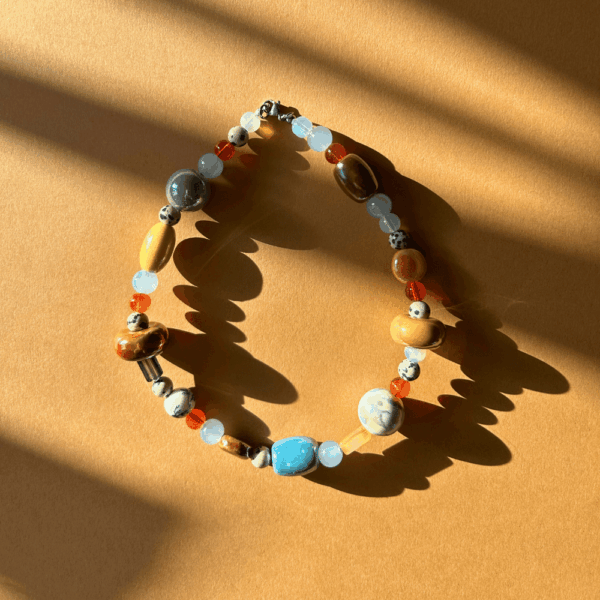 Niezapominajka - toffiee sky - ceramika, porcelana, jaspis dalmatyński, szło