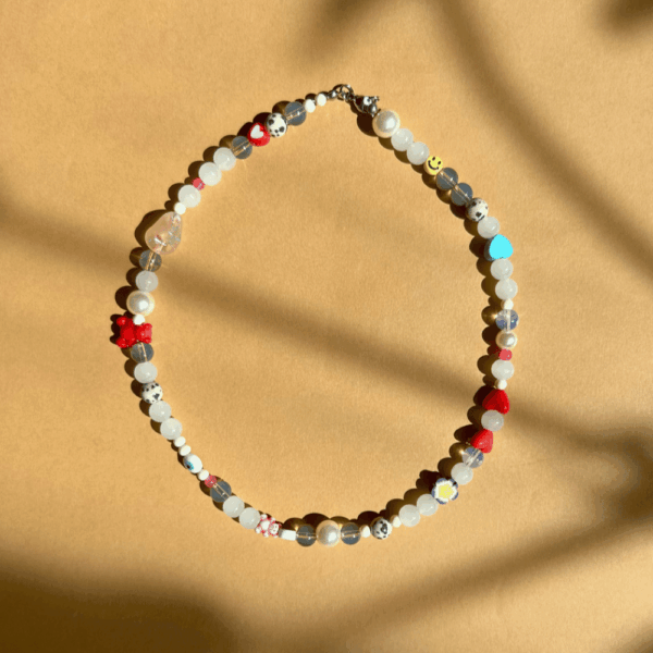 Naszyjnik niezapominajka - biały z kwarcem, misiem, serduszkami, jaspisem